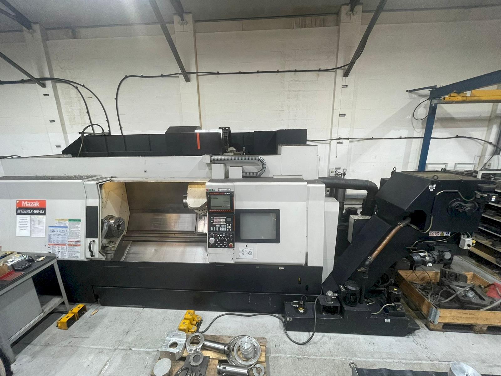 A Mazak Integrex 400 III-S  gép elölnézete