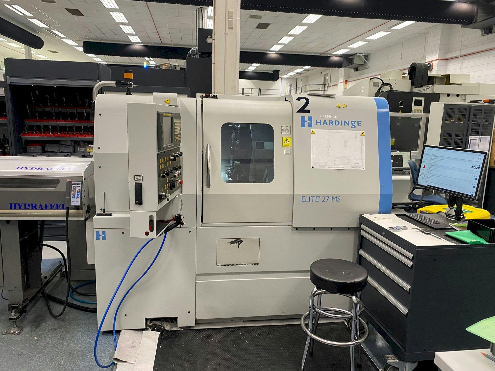 A HARDINGE Elite 27MS  gép elölnézete