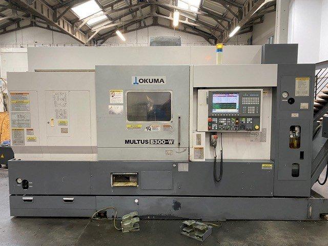 A Okuma MULTUS B300-W  gép elölnézete